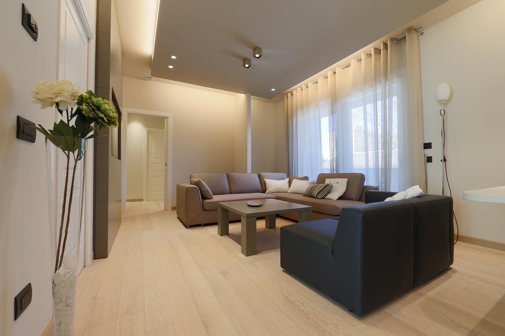 Emilia Suite Comfort Módena Quarto foto